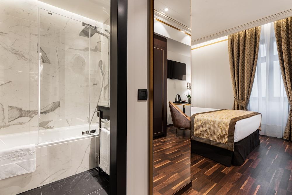 Aurea Legends By Eurostars Hotel Company Praha Bagian luar foto