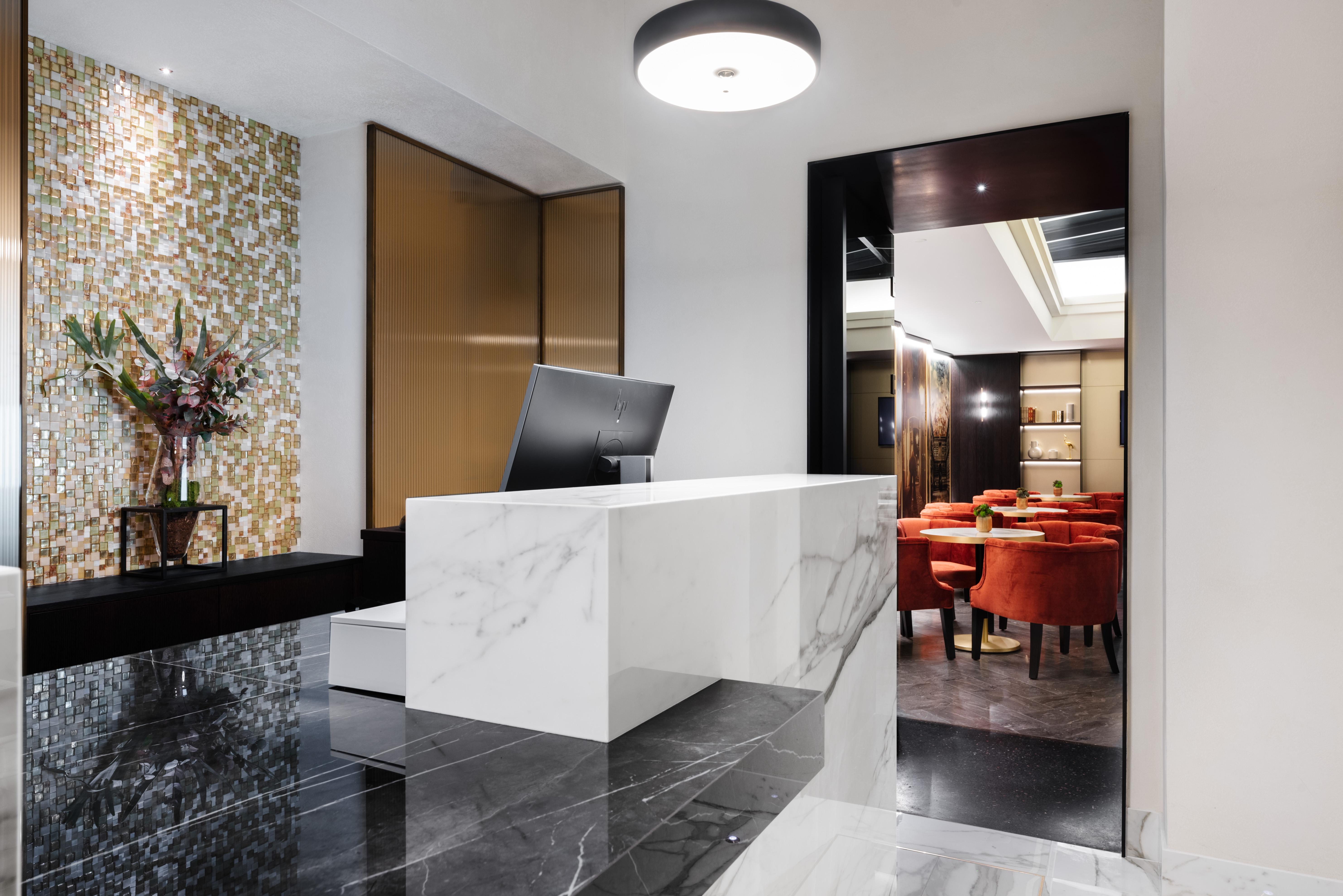 Aurea Legends By Eurostars Hotel Company Praha Bagian luar foto