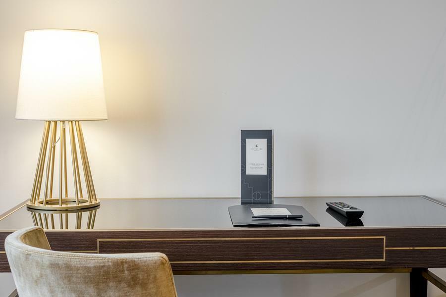 Aurea Legends By Eurostars Hotel Company Praha Bagian luar foto