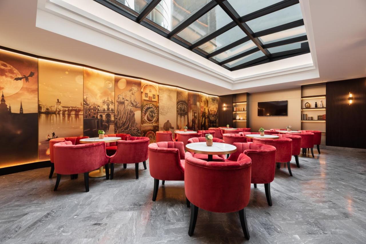 Aurea Legends By Eurostars Hotel Company Praha Bagian luar foto