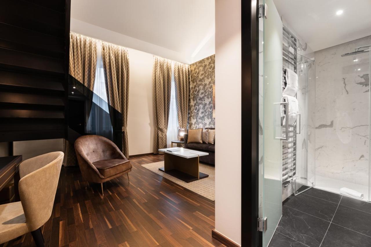 Aurea Legends By Eurostars Hotel Company Praha Bagian luar foto