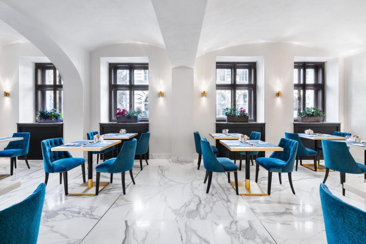 Aurea Legends By Eurostars Hotel Company Praha Bagian luar foto