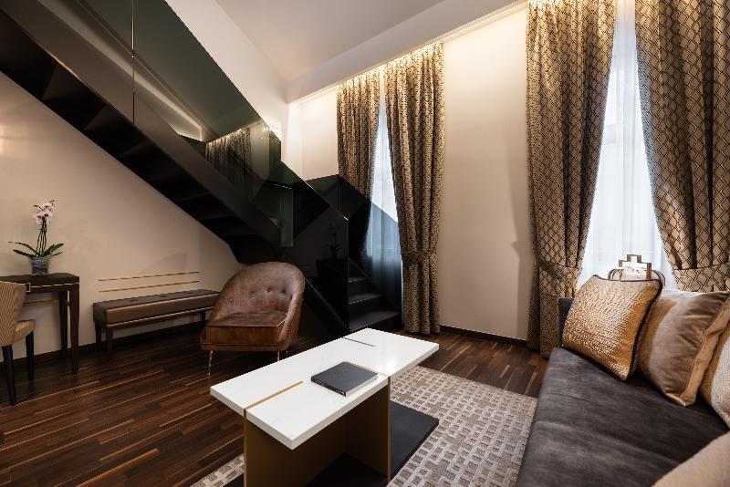 Aurea Legends By Eurostars Hotel Company Praha Bagian luar foto
